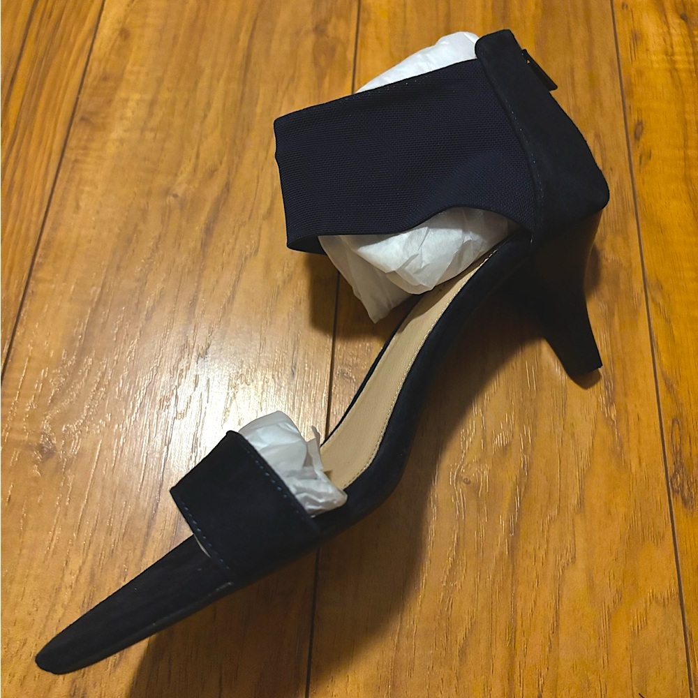 Pelle Moda - Elvi Suede Sandal